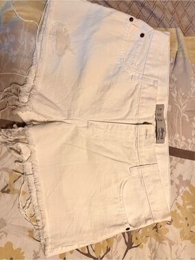 Denim&Co White Frayed-Hem Women's Jean Shorts